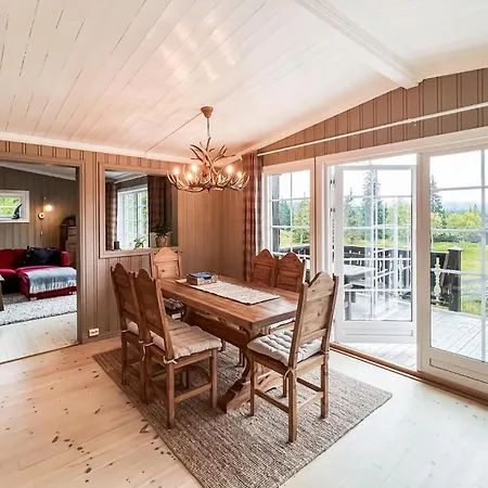 Beautiful In With Kitchen Feriehus