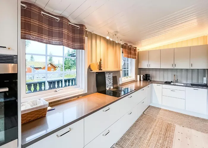 Beautiful In With Kitchen *